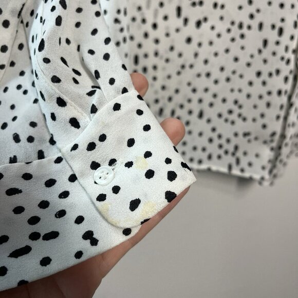 A.L.C.‎ White Dalmation Polka Dot Print Silk Blouse Size 2 - Picture 2 of 8